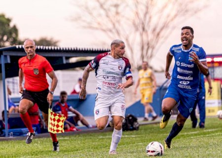 Ivinhema perde jogo e liderança isolada na Série D