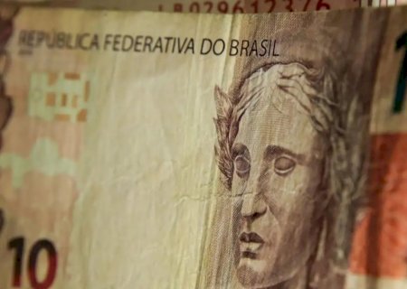 Governo de SP aplica multa recorde de R$ 1 bilhão contra Fast Shop