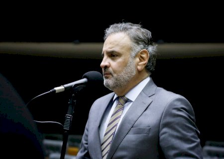 Aécio Neves: Cidadania propõe pré-candidatura em federação com PSDB