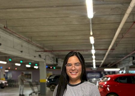 Diarista de Dourados transforma faxina em independência financeira e vira inspiração para outras mulheres