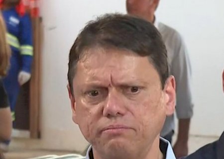 Tarcísio diz que não há espaço para terceira via e reafirma apoio a quem Bolsonaro indicar para disputar Presidência