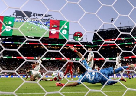 "Pior nepobaby da história": filho de Zidane é criticado na web após sofrer novo gol pela Argélia