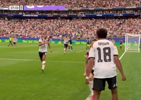 Fifa investiga suposto gesto supremacista feito por árbitro do VAR em Alemanha x Curaçao
