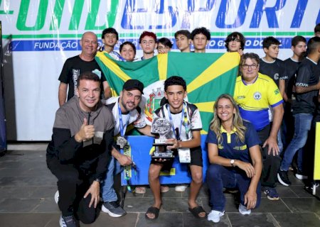 Equipe de Itaporã conquista vice-campeonato estadual de voleibol e garante acesso à elite dos JEMS