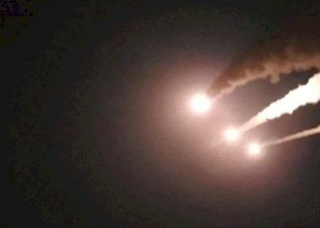 Irã confirma ataque israelense a complexo petrolífero no Golfo