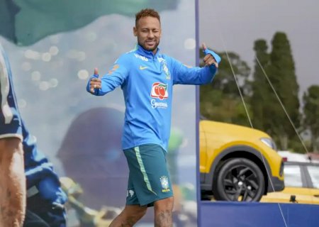 Neymar não viaja com seleção para Cleveland; segue em tratamento