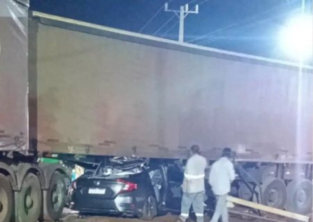 Acidente com carreta na BR-262 termina com morte de dentista