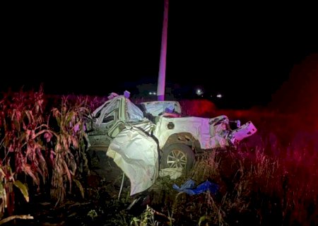 Motorista capota caminhonete com droga e morre na MS-289 em Amambai