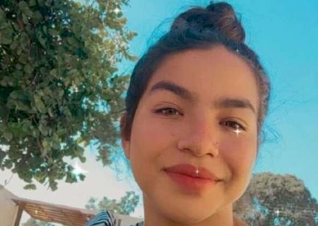 Grávida de 9 meses e bebê morrem após batida entre carro e moto em MS