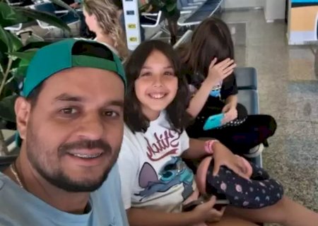 Pai e duas filhas morrem após caminhonete bater contra carreta na BR-163, em MS
