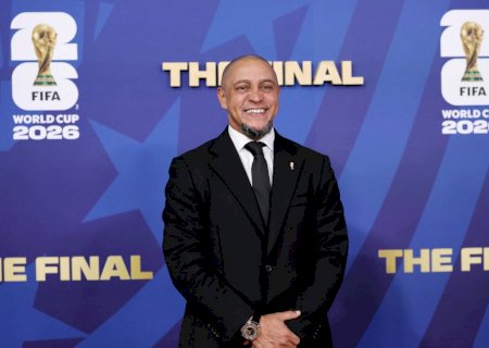 Roberto Carlos revela ter perdido 99% do que ganhou no futebol: "Conta zerada"