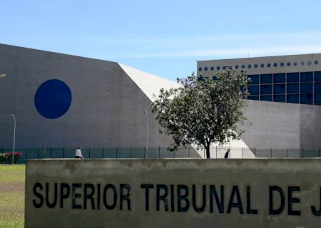STJ suspende processos sobre aluguel de curta temporada em condomínios