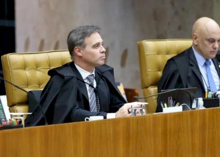 Mendonça se defende acusando Moraes de abuso de autoridade