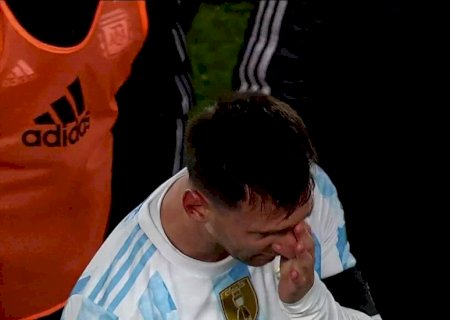 Da primeira vez com a 10 ao adeus: as histórias de Messi no palco da despedida