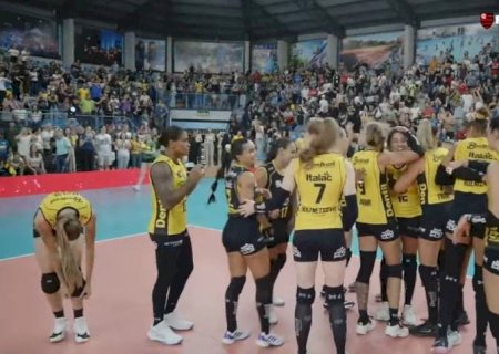 Praia Clube vence Sesc-Flamengo em amistoso eletrizante de cinco sets
