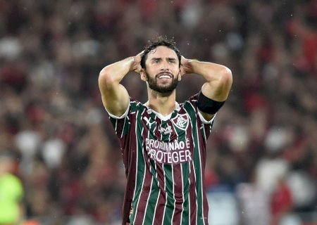 Martinelli, do Fluminense, passará por artroscopia no joelho e está fora da temporada
