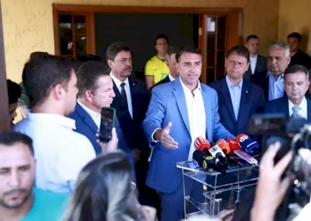 Flávio critica PEC da 6x1 e volta a defender regime por hora: 'liberdade'