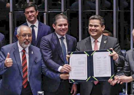 Congresso promulga emenda do fim da 6x1; escala 5x2 começa em 60 dias