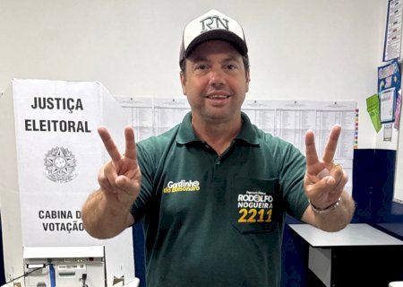 Rodolfo Nogueira vota em Dourados e afirma que vai trabalhar para “resgatar o Brasil”