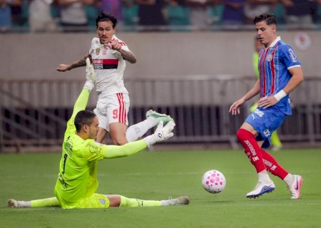 Ronaldo lamenta postura do Bahia contra o Flamengo e pede desculpa à torcida: "Pior jogo em casa"
